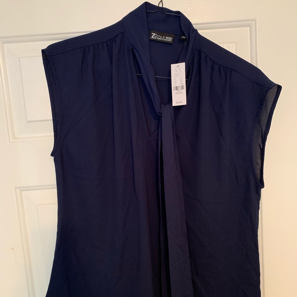 Top - Picture 3 of 3